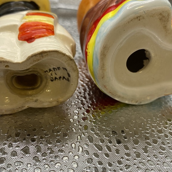 Salt and Pepper Shakers - Picture 6 of 6